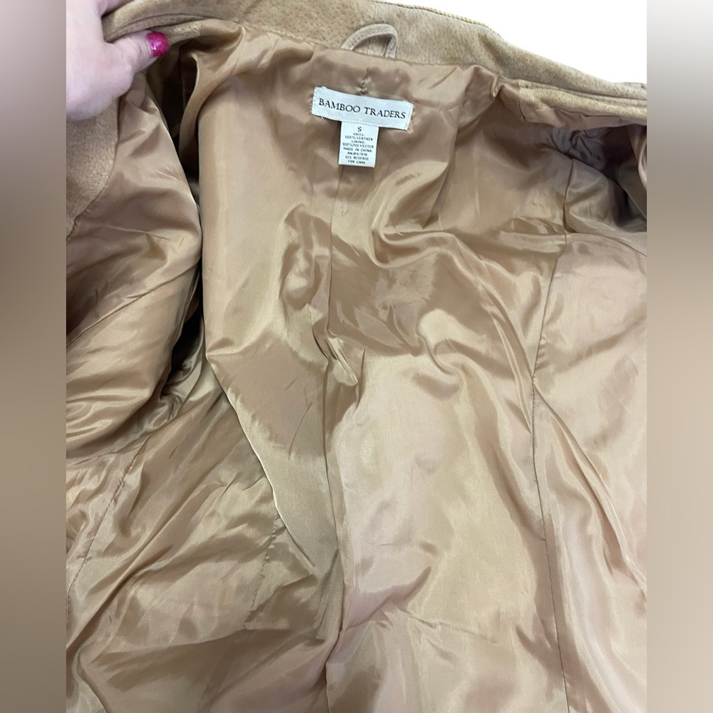 Bamboo Traders size Small 100% leather beige brown embroidered jacket‎ - Picture 4 of 8